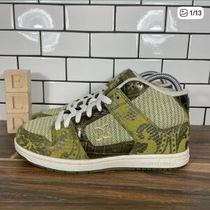 DC Manteca 2 Mid SE Womens Size 7 Shoes Green Leather Skate Sneakers